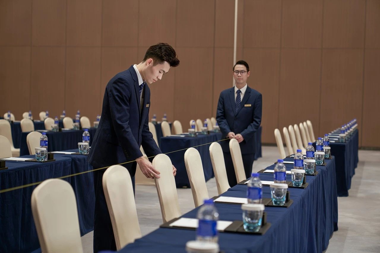 修炼内功提升服务丨会议中心开展员工技能竞赛